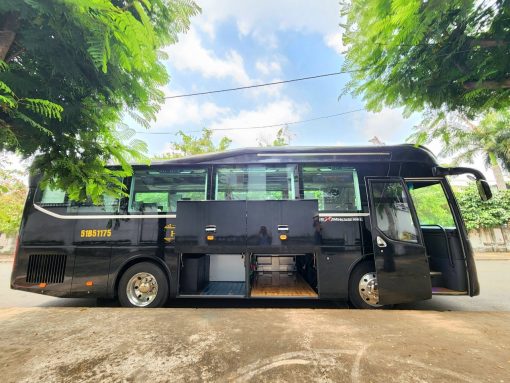 Limousine 17c universe nâng chân