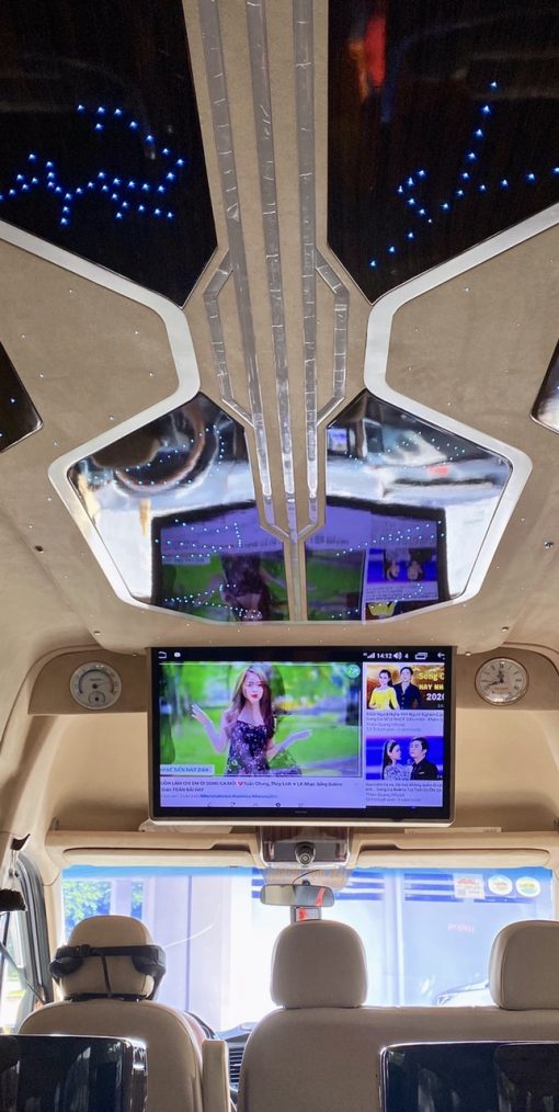 Limousine 9c Solati ghế nhập mr H - Ảnh 11
