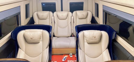 Limousine 9c Solati ghế nhập mr H - Ảnh 9