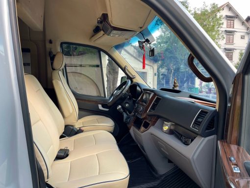 Limousine 9c Solati ghế nhập mr H - Ảnh 2