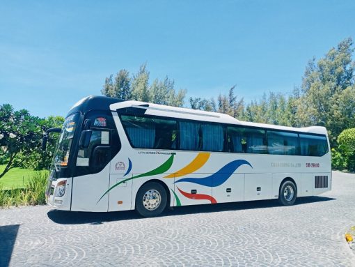 Xe 45c Universe Thaco mới