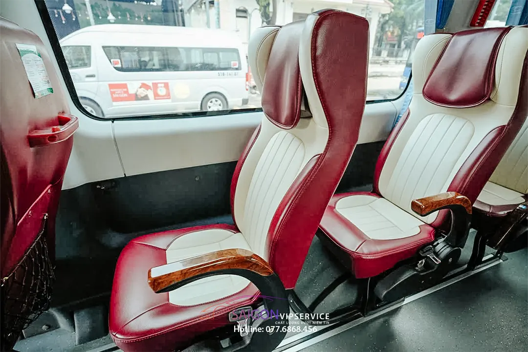 Thuê xe 16 chỗ IVECO Daily - Ghế ngồi êm ái