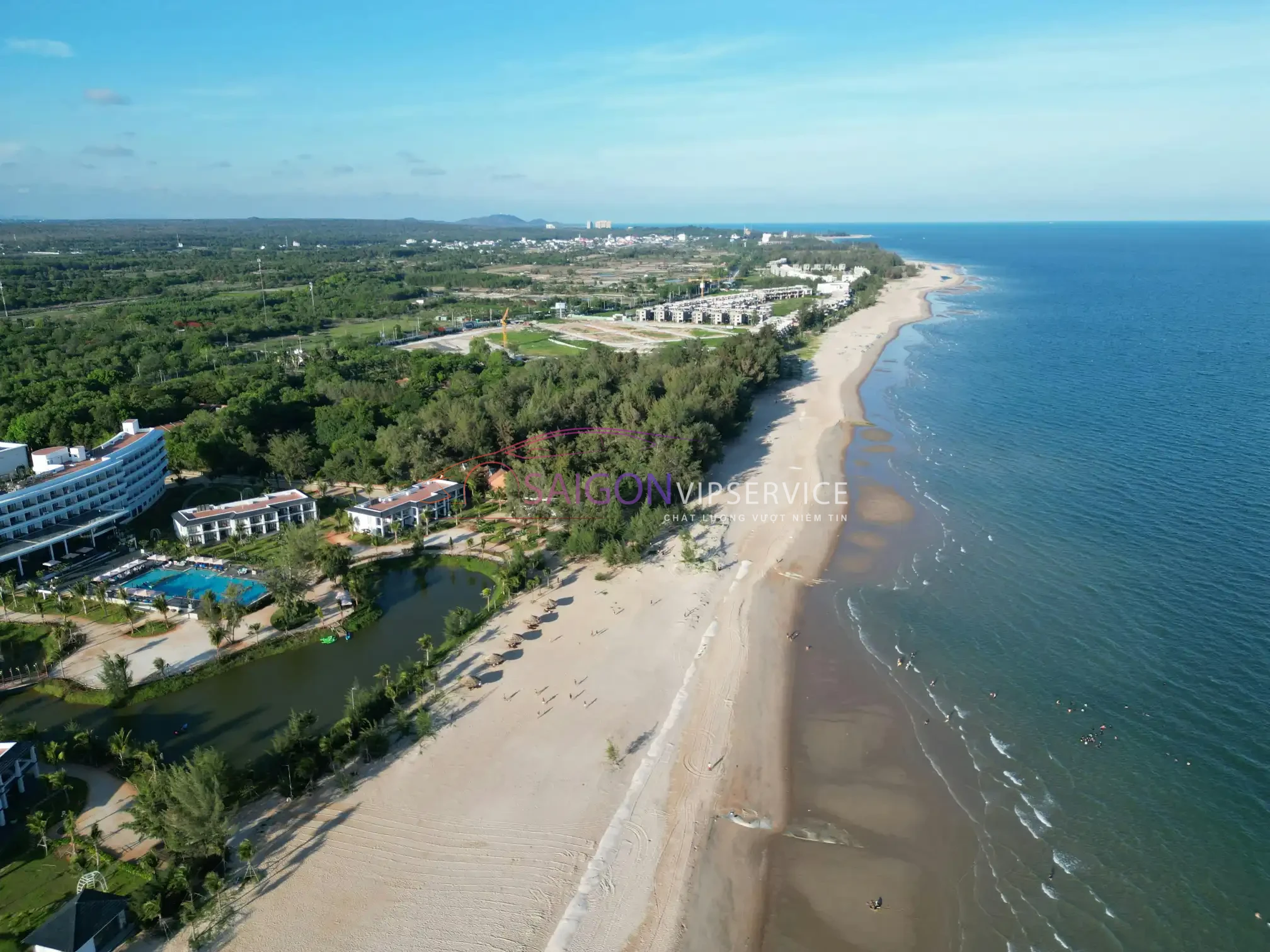 Thuê xe đi Hồ Tràm nghỉ dưỡng