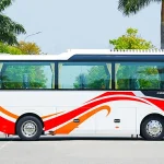 Xe 29 chỗ Thaco Cruizer 95S phối tem đỏ trắng